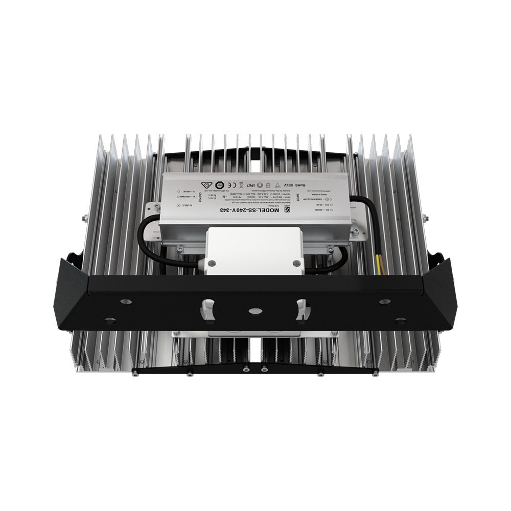 Прожектор 250 S CRI70 5000К 155х70°